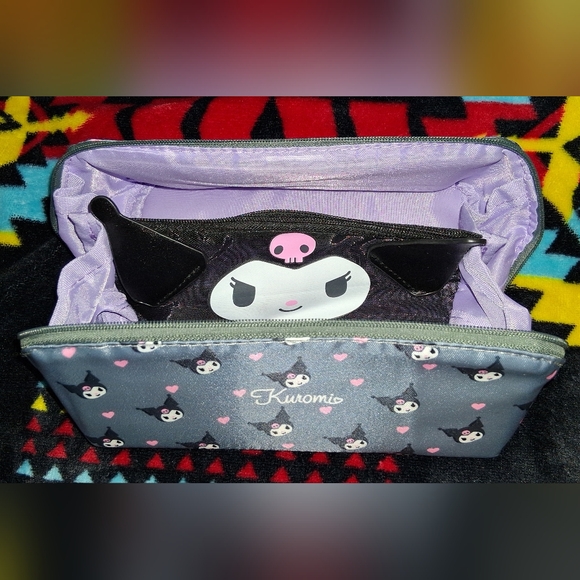 Sanrio Kuromi Cosmetic Bag - Picture 3 of 6